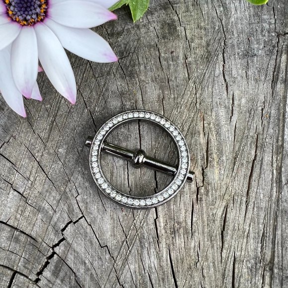 Rhinestone Shawl Buckle Silk Scarf Ring Brooch Scarf Clip - Picture 1 of 2